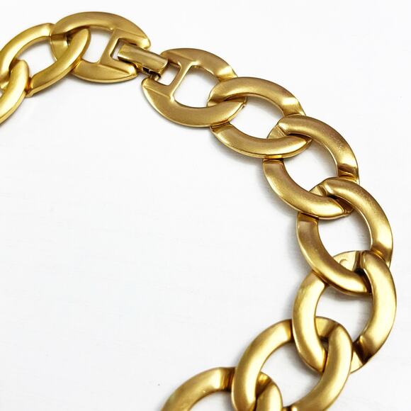 Monet Vintage Brushed Gold Link Collar Necklace - Picture 4 of 7